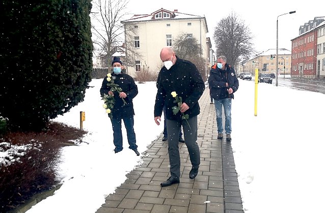 Bild: B&uuml;rgermeister Steffen Grimm - Tag des Gedenkens zur Befreiung von Auschwitz