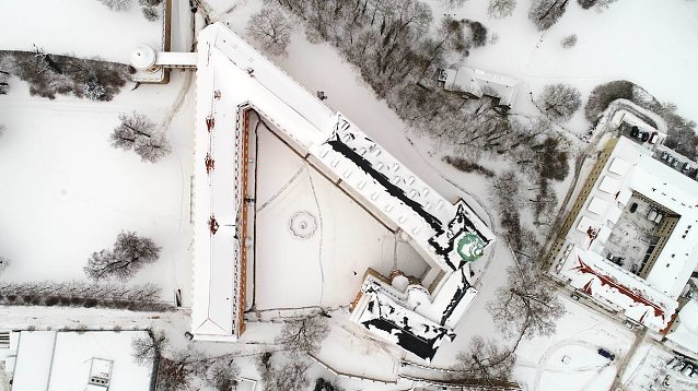 Bild: Schloss Sondershausen im Schnee-Drohnenaufnahme