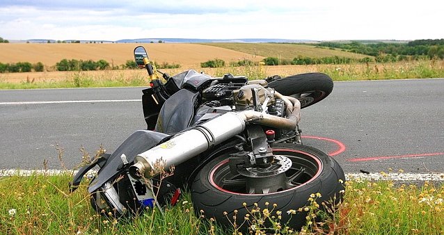 Bild: Tragischer Unfall auf der B4