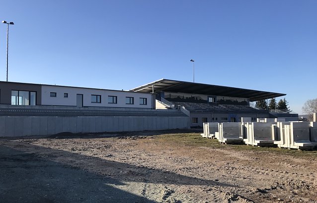 Bild: KSB Pr&auml;sidium besichtigt Sportst&auml;tte am G&ouml;ldner