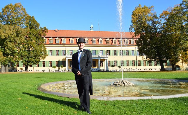 Bild: Osterspaziergang mit "Kammerdiener Albert"