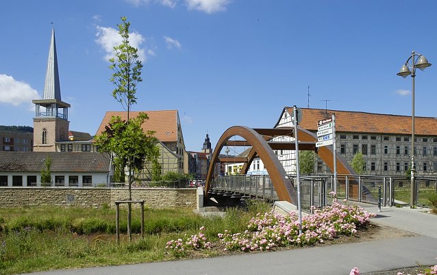 Bild: Blick &uuml;ber die Wipper zur Cruciskirche