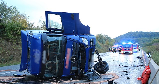 Bild: LKW-Unfall auf der Autobahn