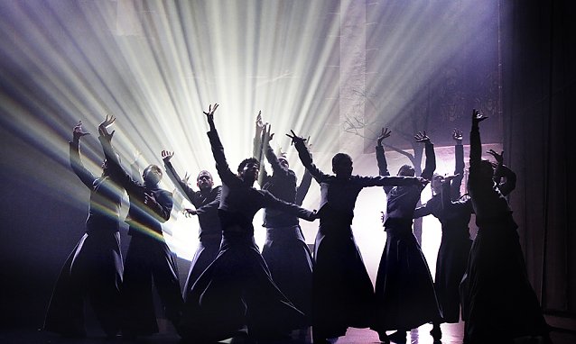 Bild: Szenenfoto aus dem Ballett "Ein Deutsches Requiem"