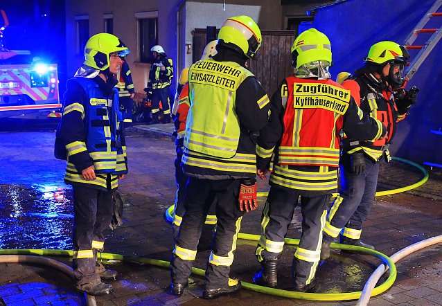 Bild: N&auml;chtlicher Brand in Bendeleben