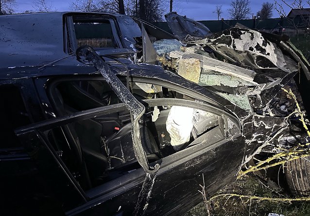 Bild: Schwerer Unfall auf der B249 Rockensu&szlig;ra 