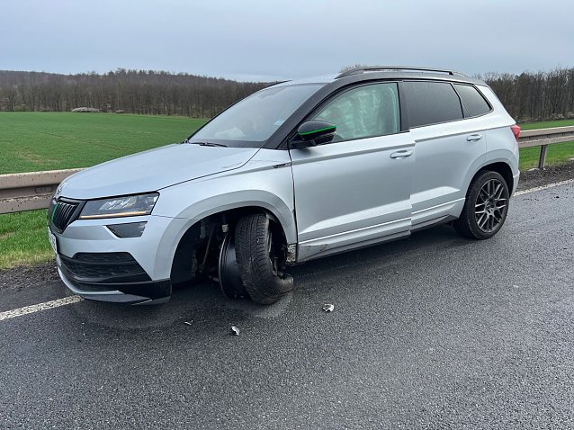 Bild: Verkehrsunfall auf der B4