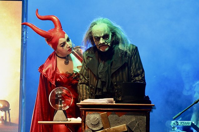 Bild: FAUST �n� Roll � Rocktheater nach Goethe (Archiv)