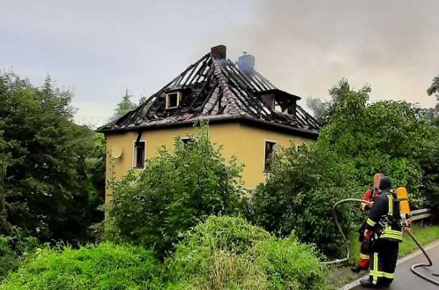 Bild: Brand an der Bahnstrecke bei Heldrungen