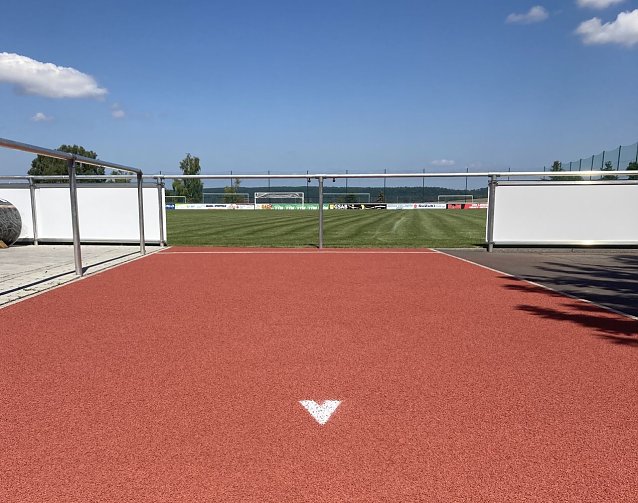 Bild: Die neue Speerwurfanlage auf dem Sportzentrum am G&ouml;ldner bietet hervorragende M&ouml;glichkeiten f&uuml;r Speerwerfer