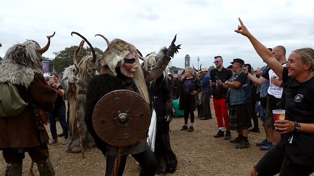 Bild: Schattenwelt trifft auf Metalheads in Wacken