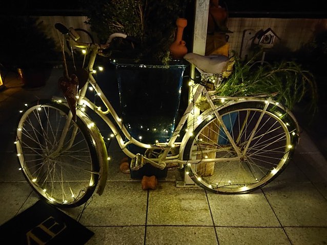 Bild: Beleuchtetes Fahrrad