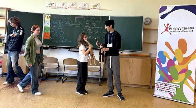 Bild: People`s Theater on Tour im Kyffh&auml;userkreis