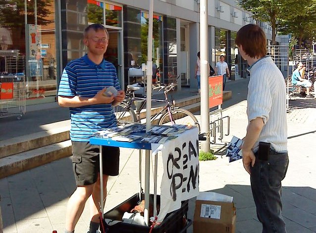 Bild: Infostand in Nordhausen