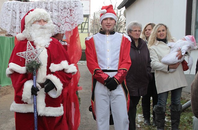 Bild: Weihnachtsmann hat Sprechstunde
