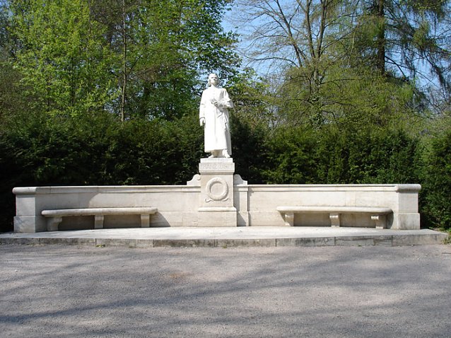 Bild: Liszt-Denkmal Weimar