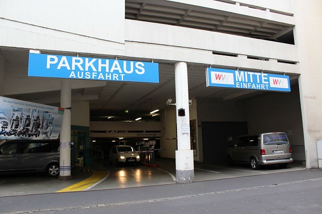 Bild: Parkh&auml;user helfen, Parkraumnot zu lindern und sind unverzichtbarer Bestandteil vor allem der Innenst&auml;dte
