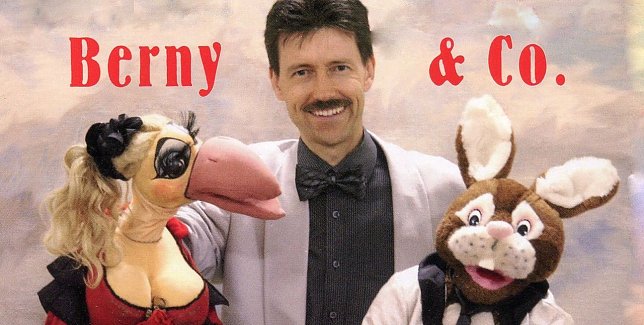 Bild: Bauchredner Berny mit Miss Caroline und Oskar dem Rammler