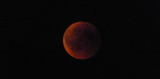 Bild: Mondfinsternis am 27.7.2018