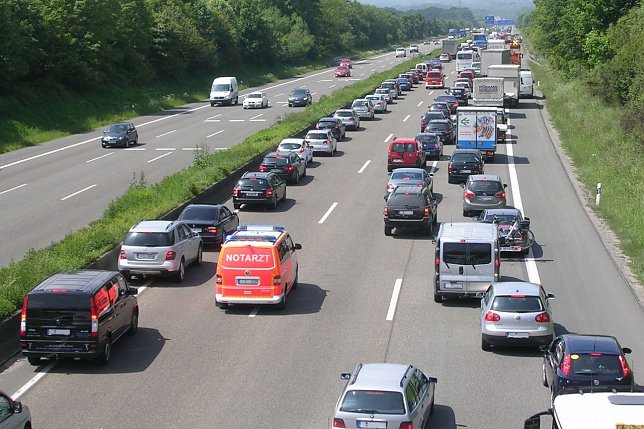 Bild: Stau am Wochenende