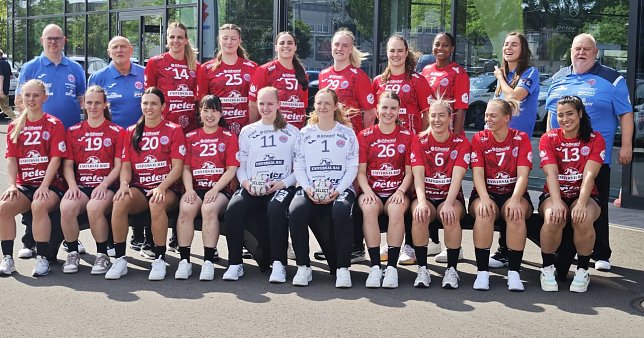 Bild: Nach den Erfolgen in der zur&uuml;ckliegenden Saison will der THC mit diesem Team wieder "angreifen".