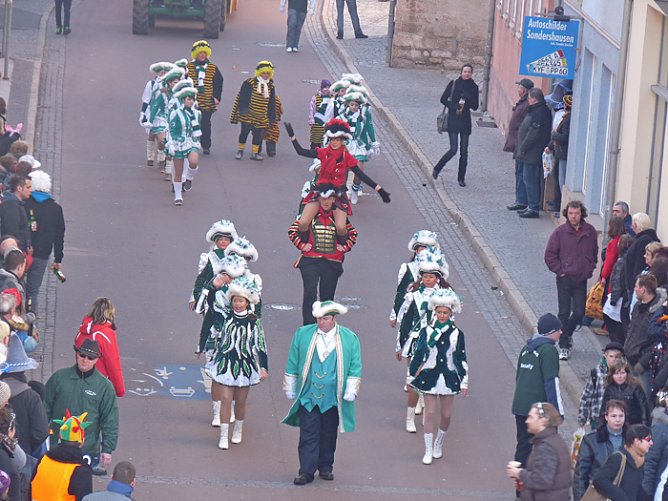 Rosenmontagsumzug Sondershausen (Foto: Karl-Heinz Herrmann) Rosenmontagsumzug Sondershausen (Foto: Karl-Heinz Herrmann)