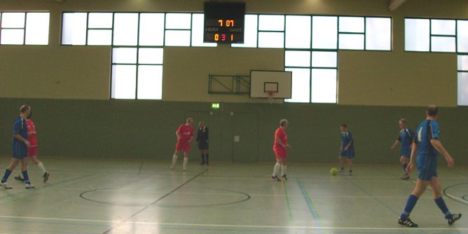 Aus dem Spiel Seehausen-Empor SDH (Foto: Karl-Heinz Herrmann) Aus dem Spiel Seehausen-Empor SDH (Foto: Karl-Heinz Herrmann)