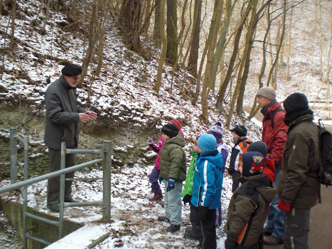 Auf der Suche nach den Flederm&auml;usen (Foto: Kindervilla Bad Frankenhausen)