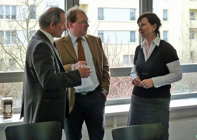 Gr&uuml;ne bei Stadtwerken (Foto: Karl-Heinz Herrmann)