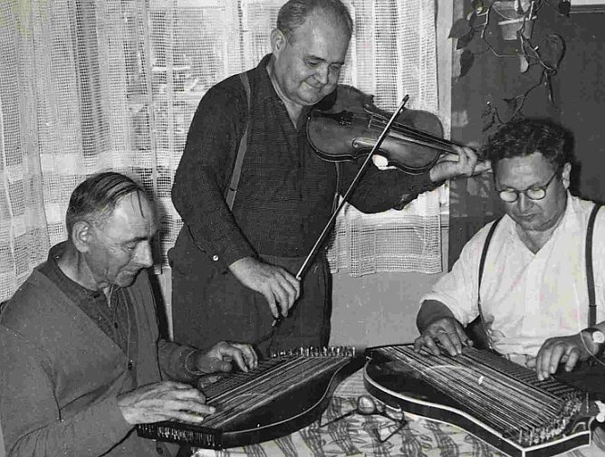 Hausmusiker (Foto: Henze) Hausmusiker (Foto: Henze)