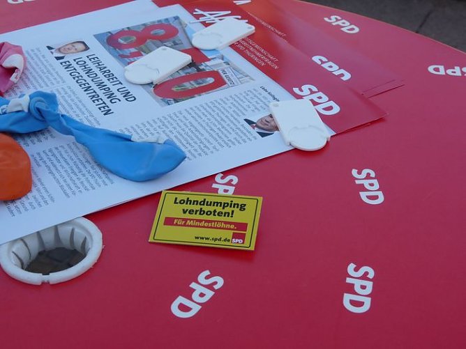 Maifeier Sondershausen (Foto: Karl-Heinz Herrmann) Maifeier Sondershausen (Foto: Karl-Heinz Herrmann)