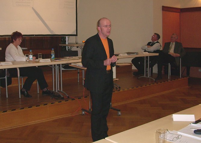 Prof. Mertens (Foto: Karl-Heinz Herrmann)