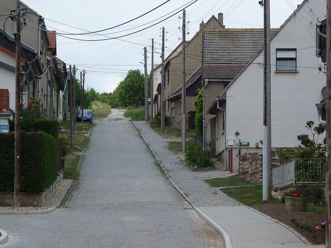 &Uuml;bergabe Tilledaer Stra&szlig;e (Foto: Karl-Heinz Herrmann)