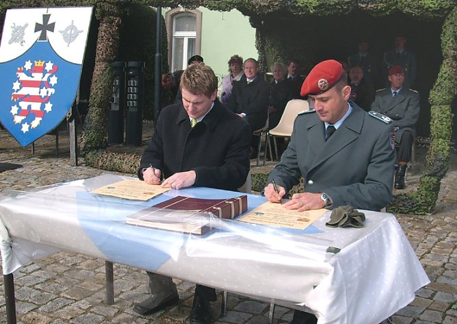 Feierliches Gel&ouml;bnis 2 (Foto: Karl-Heinz Herrmann)