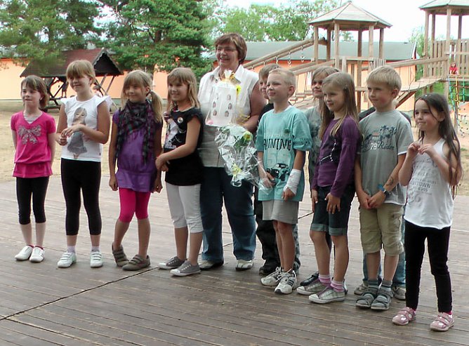 Lehrerin verabschiedet (Foto: Karl-Heinz Herrmann)