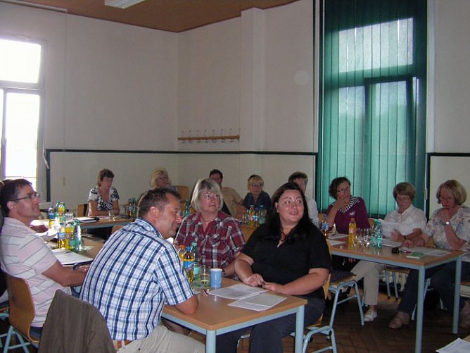 Meilenstein oder Stolperstein (Foto: Kreisjugendring) Meilenstein oder Stolperstein (Foto: Kreisjugendring)