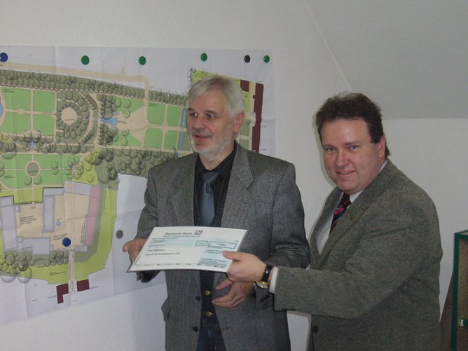 Spende Schlosspark (Foto: Archiv Ebeleben)