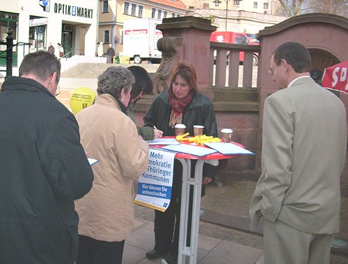 Unterschriftensammlung (Foto: Karl-Heinz Herrmann)