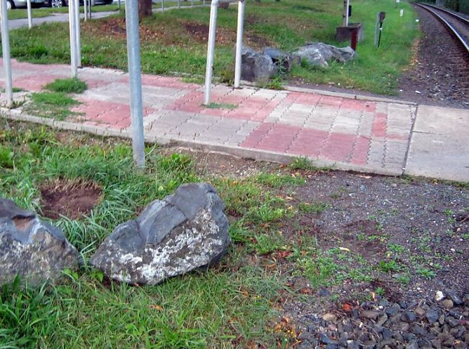 Irrsinn auf Schienen (Foto: Polizei)