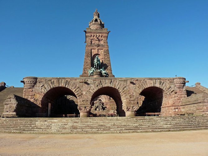 Kyffh&auml;userdenkmal (Foto: Karl-Heinz Herrmann)