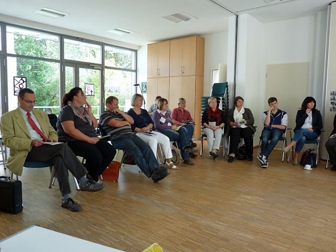 Auf dem Weg zur Integration (Foto: Karl-Heinz Herrmann) Auf dem Weg zur Integration (Foto: Karl-Heinz Herrmann)