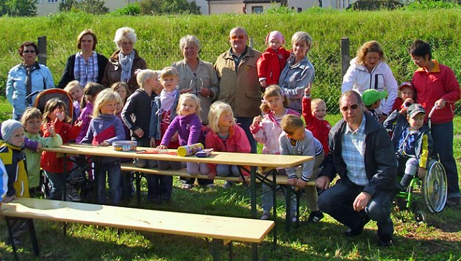 Patenschaft abgeschlossen (Foto: T. Leipold) Patenschaft abgeschlossen (Foto: T. Leipold)