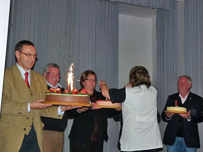 Jubiläumsfeier 60 Jahre Ferienlager (Foto: Karl-Heinz Herrmann) Jubiläumsfeier 60 Jahre Ferienlager (Foto: Karl-Heinz Herrmann)