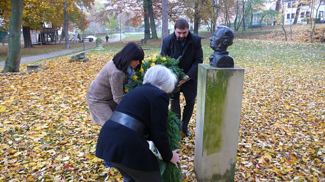 Kranzniederlegung (Foto: Steffen Neumann)