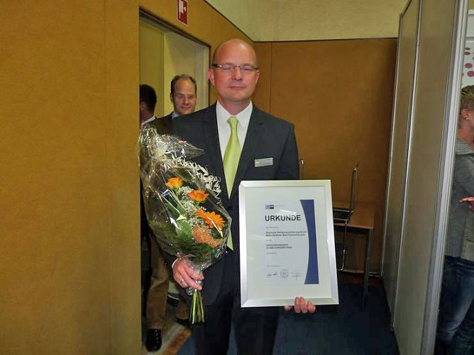 Auszeichnung "Hervorragender Ausbildungsbetrieb" (Foto: Karl-Heinz Herrmann)