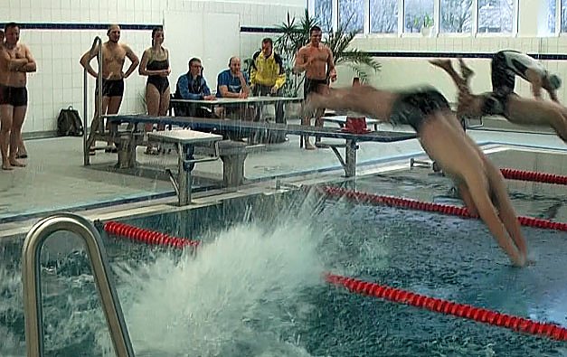 Hatz begonnen (Foto: Karl-Heinz Herrmann) Hatz begonnen (Foto: Karl-Heinz Herrmann)