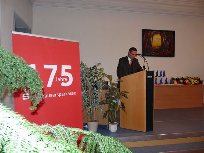 Ehrenamtliche gewürdigt (Foto: Karl-Heinz Herrmann) Ehrenamtliche gewürdigt (Foto: Karl-Heinz Herrmann)