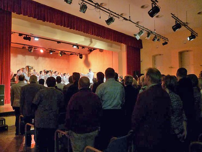 Rekordsumme bei Benefiz (Foto: Karl-Heinz Herrmann) Rekordsumme bei Benefiz (Foto: Karl-Heinz Herrmann)