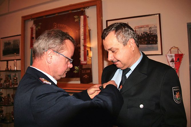 Fest für die Feuerwehr (Foto: Günter Herting) Fest für die Feuerwehr (Foto: Günter Herting)