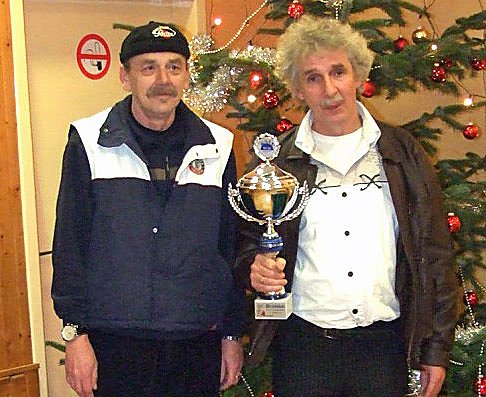 Beim Skat erfolgreich (Foto: J&uuml;rgen Schweser)